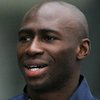 Tinggalkan Manchester City, Eliaquim Mangala Resmi Gabung Valencia