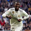 Cetak Gol, Vinicius Junior Langsung 'Palak' Casemiro