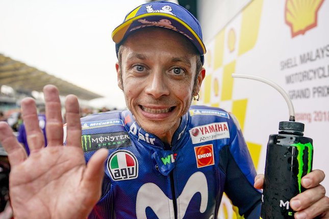 Injak Usia 40, Rossi Tak Terpikir Karier Panjang di MotoGP
