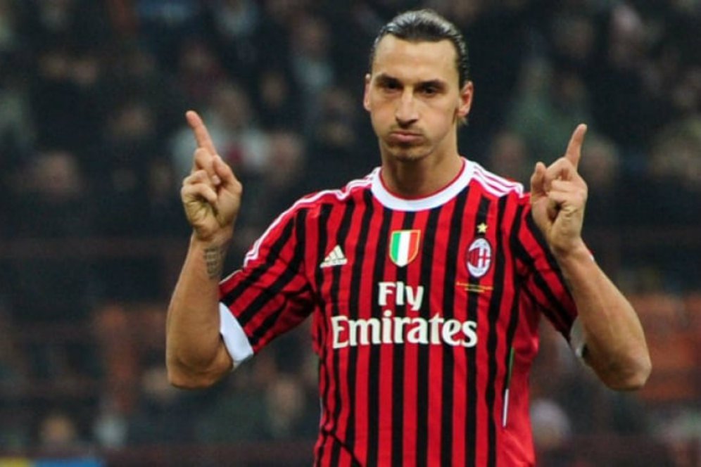 Mata Merah, Kode Ibrahimovic Merapat ke AC Milan?