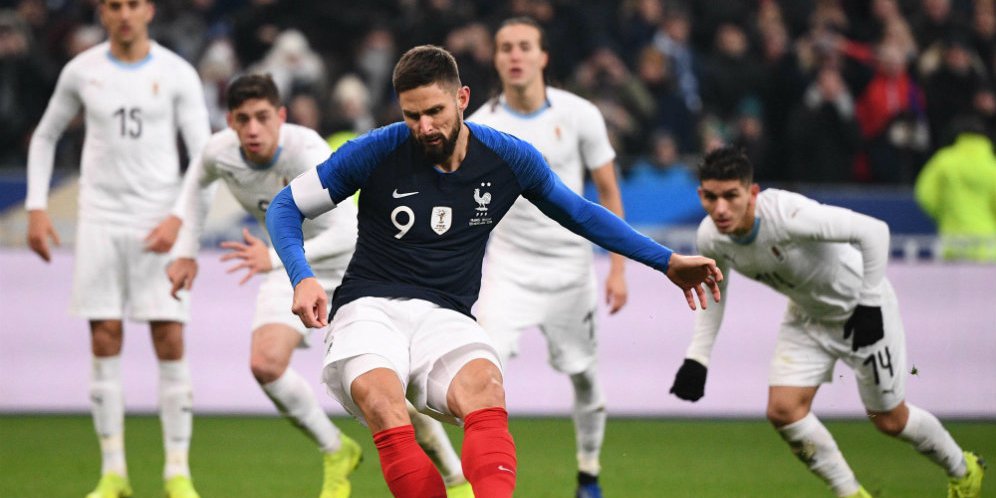 Penalti Giroud Buat Uruguay Kalah Lagi dari Prancis