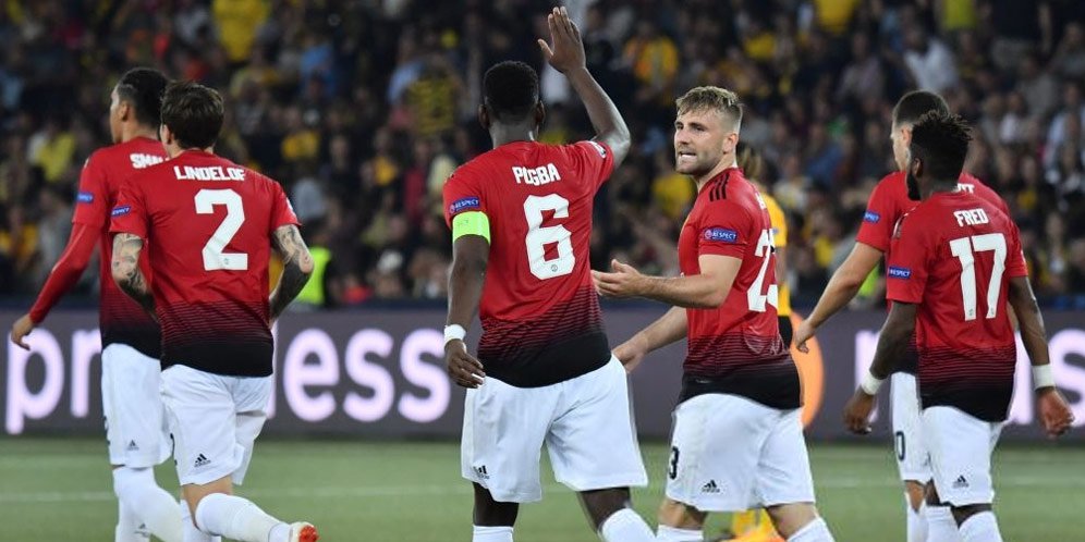 Kalahkan Cardiff City, Luke Shaw Puji Ketajaman Lini Serang MU