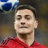 Tak Berniat Pergi, Dalot Siap Perjuangkan Tempatnya di Skuat Manchester United