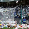 Patut Dicontoh! Fans Real Betis Lempar Ribuan Boneka ke Lapangan