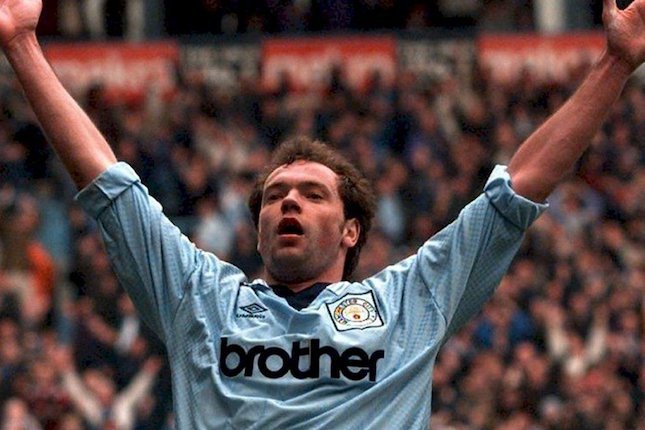 3. Uwe Rosler (29 gol)