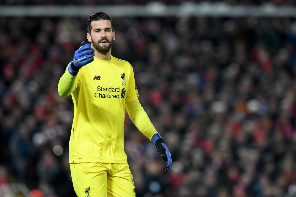 Alisson Becker Sudah Hebat, tapi Masih Belum Maksimal bagi Liverpool