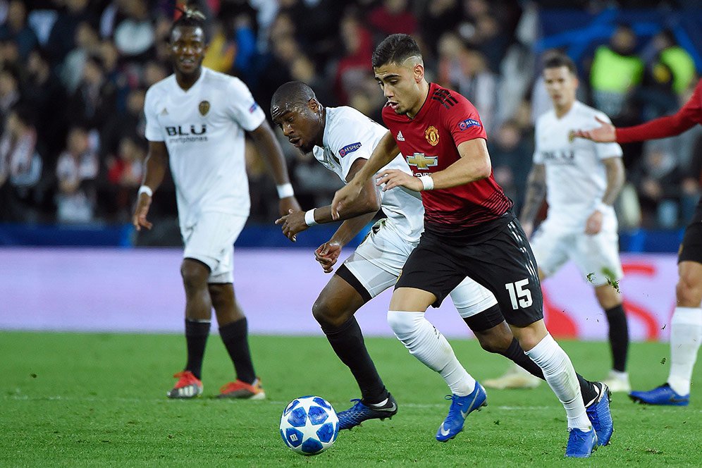 Hasil Pertandingan Valencia vs Manchester United: Skor 2-1