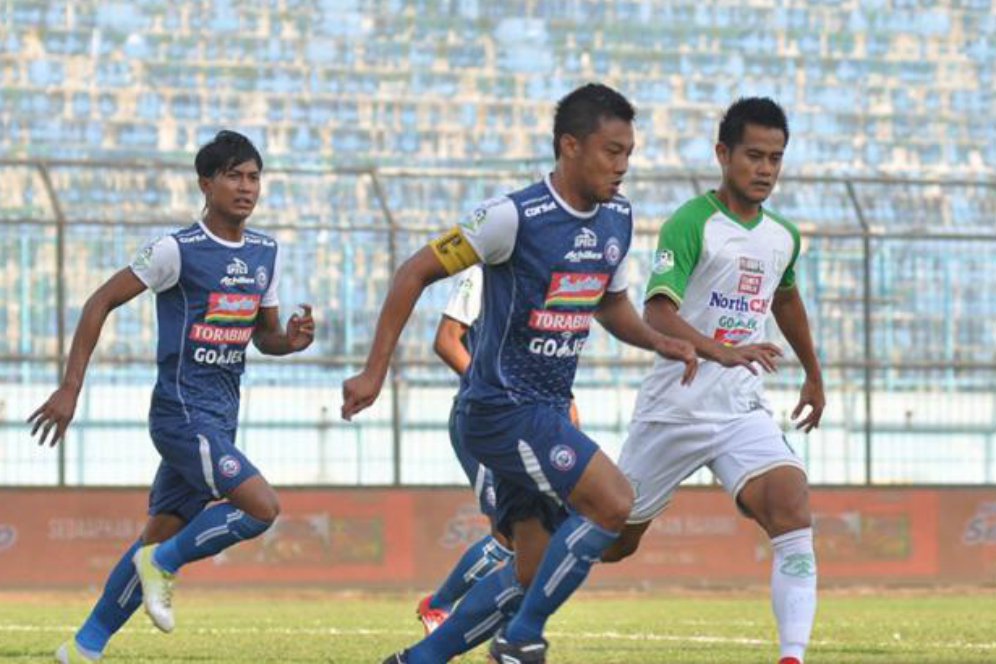 Hamka Hamzah Isyaratkan Bertahan di Arema