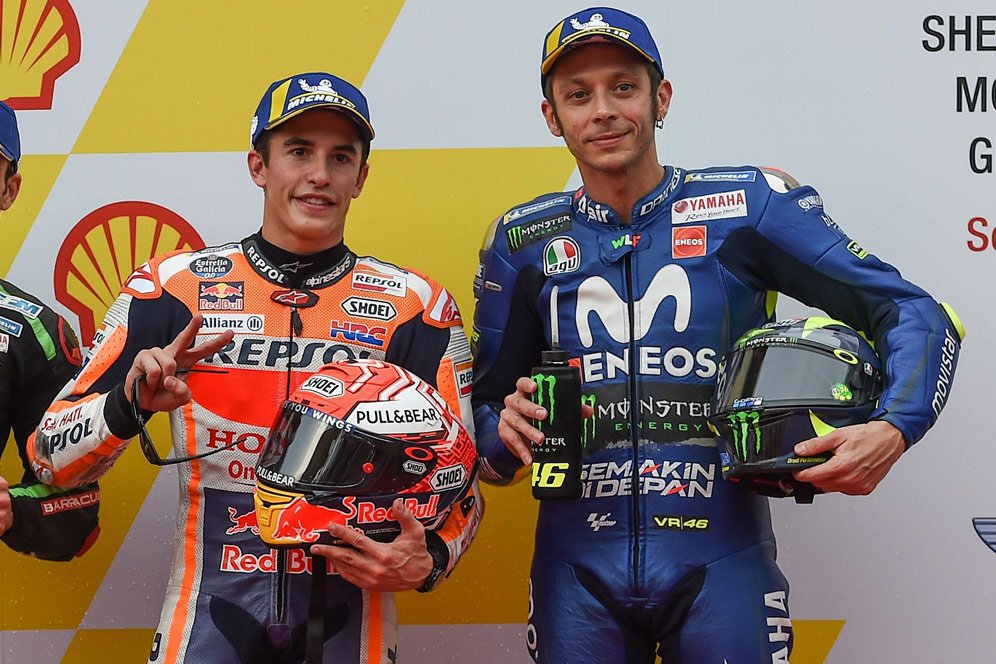 'Mirip, Valentino Rossi-Marc Marquez Sama-Sama Keji di Lintasan'