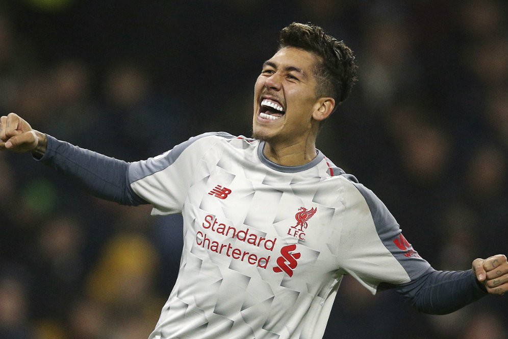 Klopp: Roberto Firmino Cedera Saat Latihan