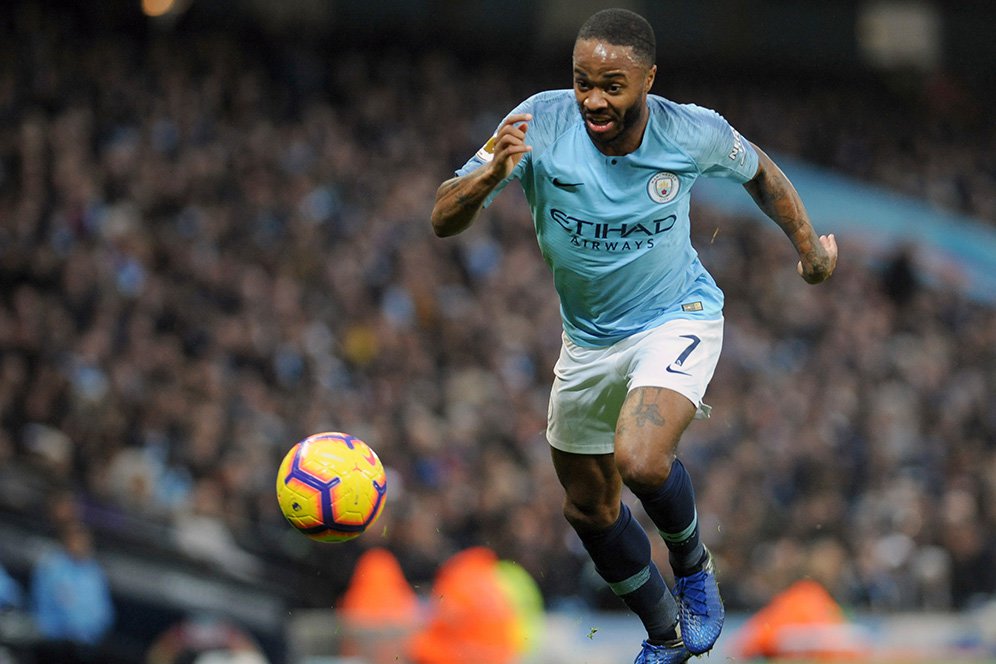 Raheem Sterling Jadi Pemain Terbaik Liga Inggris Bulan November