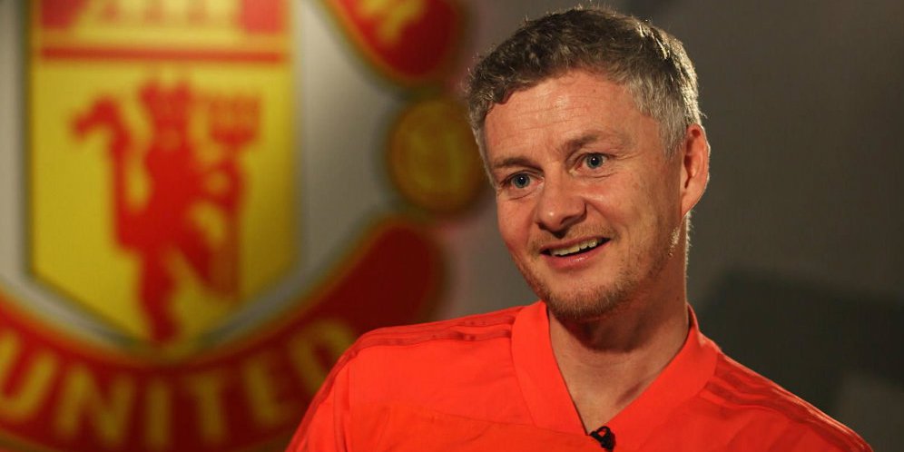 Schmeichel Yakin Solskjaer Bisa Bantu Tingkatkan Performa Pogba