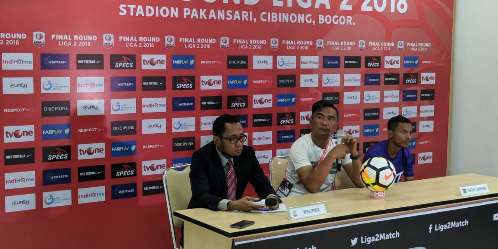 Pelatih Persita Menyayangkan Kerusuhan Suporter