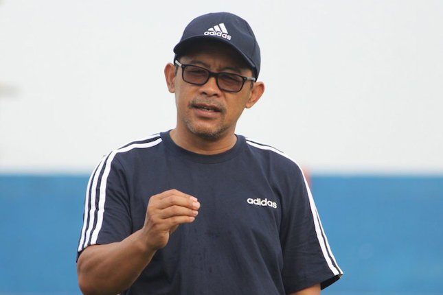 Pelatih Persela, Aji Santoso (c) Mustopa El Abdy