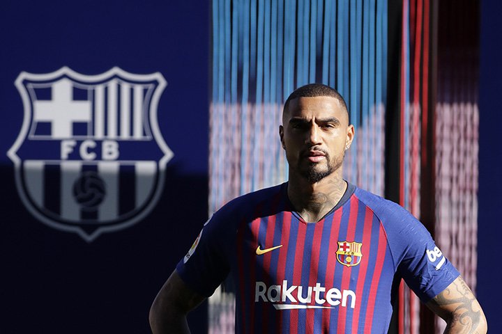 Termasuk Kevin-Prince Boateng ke Barcelona, Ini Deretan Transfer Paling Aneh Dalam Sejarah