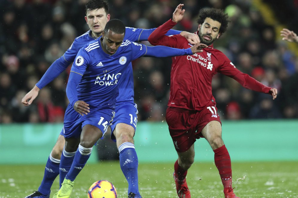 Aneh, Liverpool Hanya Bersihkan Salju di Area Pertahanan Leicester