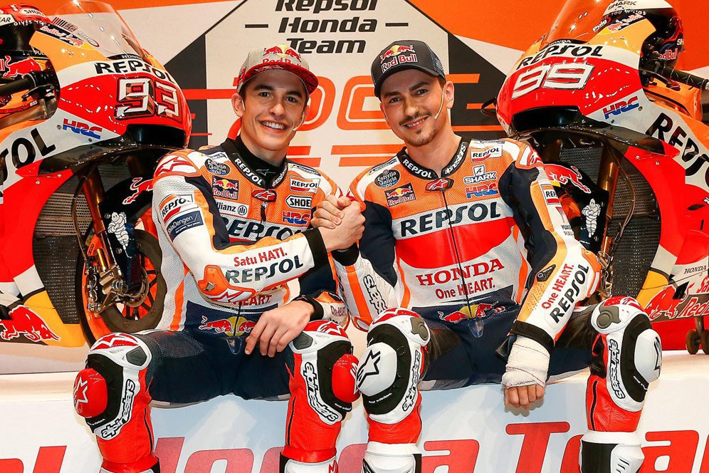 Marquez: Tak Wajar Lihat Lorenzo Terlempar dari 10 Besar