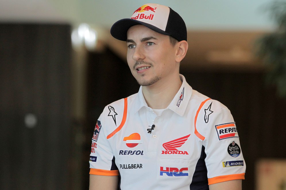 Ducati Kelewat Besar, Lorenzo Akui Lebih Pede di Honda