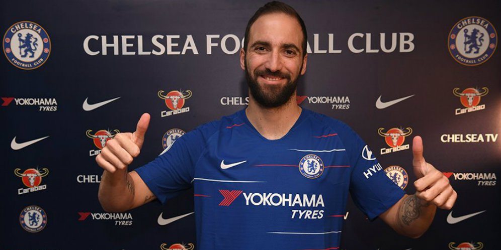 Gonzalo Higuain Resmi Gabung Chelsea