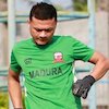 Mantan Penjaga Gawang Timnas Indonesia Merapat ke Persela