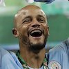 Vincent Kompany Resmi Tinggalkan Manchester City