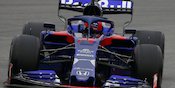 Kvyat Tercepat pada Hari Ketiga Uji Coba F1 Barcelona Tahap 1