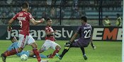 Jairo Rodriguez Cetak Gol Bunuh Diri, Persela Takluk Dari Bali United Jairo Rodriguez Cetak Gol Bunuh Diri, Persela Takluk Dari Bali United
