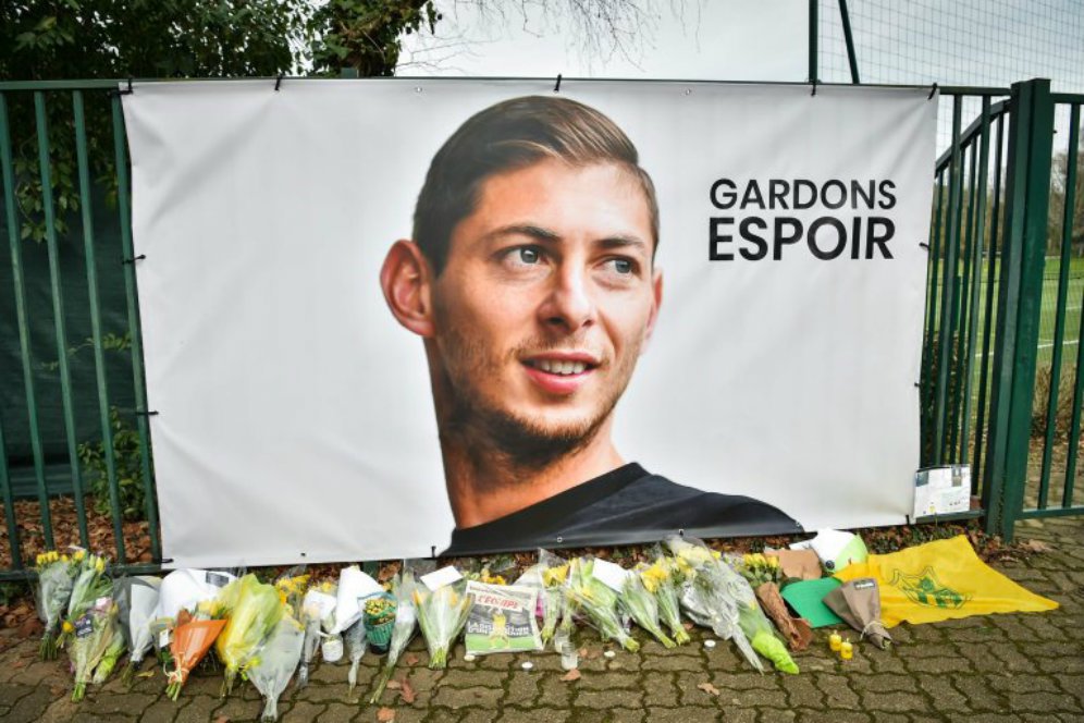 Pilot Emiliano Sala Disebut Tak Boleh Terbang Malam Hari