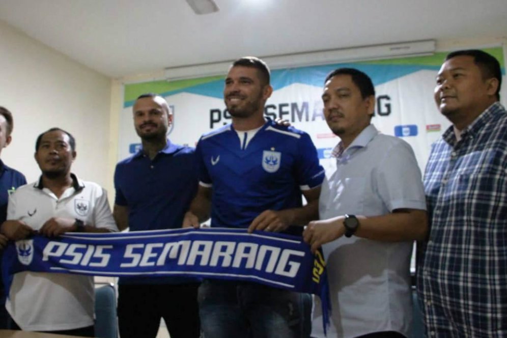 Bek PSIS Wallace Costa Tetap Jaga Kondisi di Tengah Keterbatasan