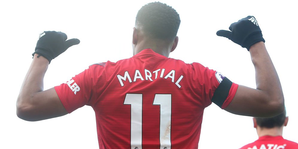 Mata: Beri Bola Pada Martial, Dan MU Akan Menang