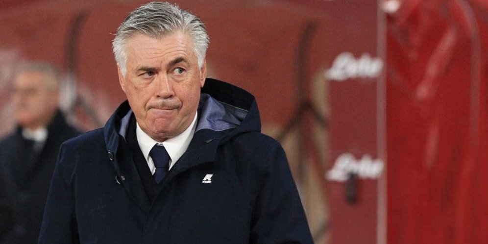 Sudah Ada Pioli, Milan Tak Mau Dikaitkan Dengan Ancelotti