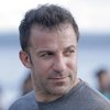 Alessandro Del Piero Nikmati Bermain Bola di Pantai Bali