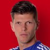 Membandingkan Klaas-Jan Huntelaar dan Wout Weghorst