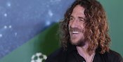 Ketika Puyol Kenang Tendangan Keras Roberto Carlos yang Nyaris Bikin Kepalanya Copot