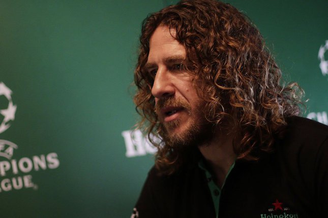 Carles Puyol saat diwawancarai Bolanet dalam kegiatan UEFA Champions League Trophy Tour Presented by Heineken (c) Bola.net/Vitalis Yogi Trisna