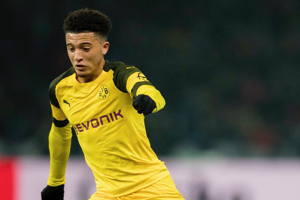 Jadon Sancho Diminta Tiru Cara Ronaldo 'Pamer' di Lapangan