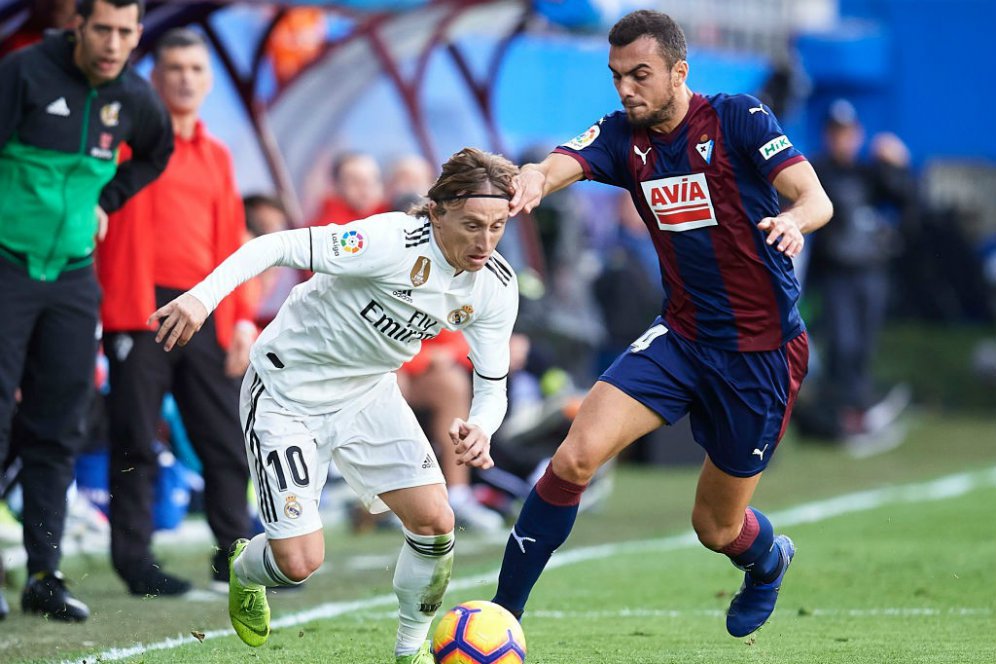 Cari Pengganti Ramsey, Arsenal Bidik Gelandang Eibar Cari Pengganti Ramsey, Arsenal Bidik Gelandang Eibar