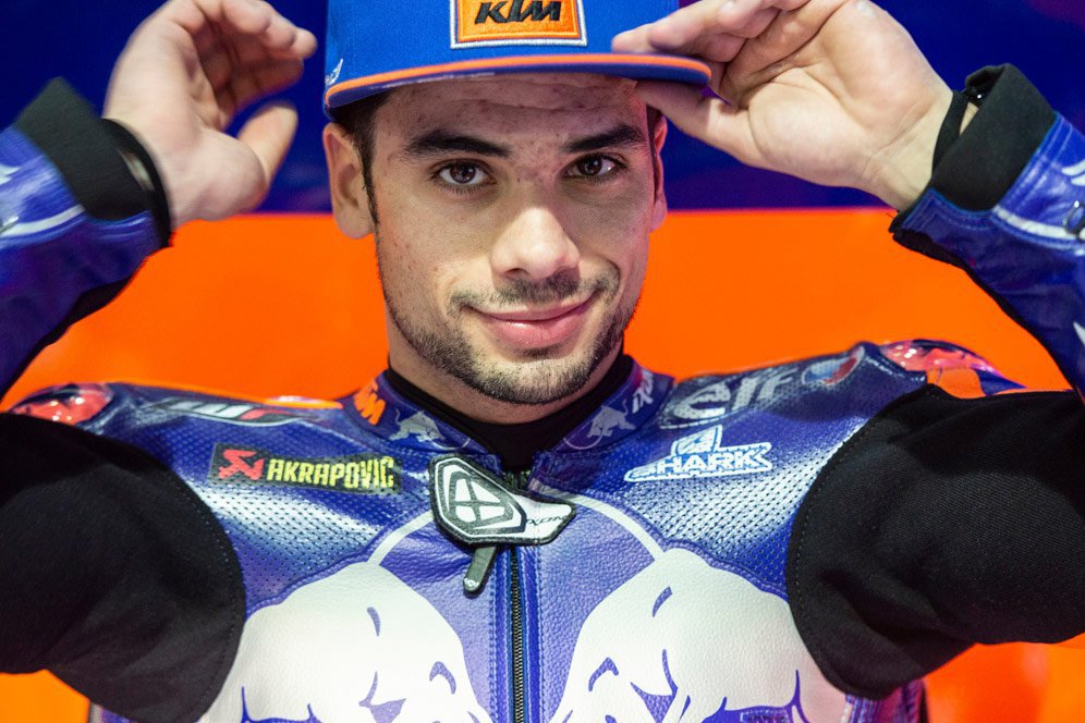 Memilih Sabar, Oliveira Yakin Bakal Podium Bareng KTM