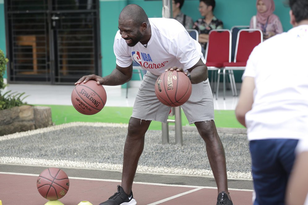 The Finishers Episode 4: Serunya Jovial, Andovi, dan Kemal Ngobrol Bareng Legenda NBA The Finishers Episode 4: Serunya Jovial, Andovi, dan Kemal Ngobrol Bareng Legenda NBA