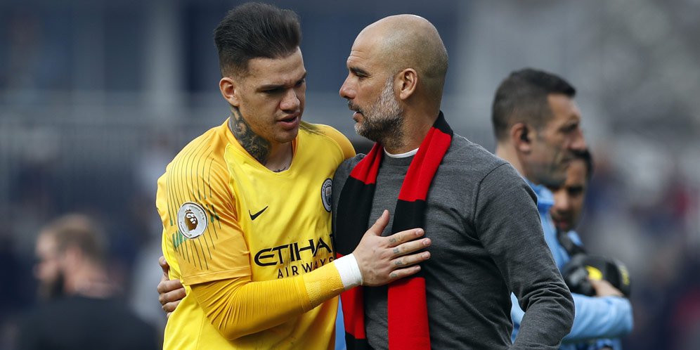 Gabriel Jesus Gagal, Siapa Eksekutor Penalti Terbaik City? Guardiola: Ederson!