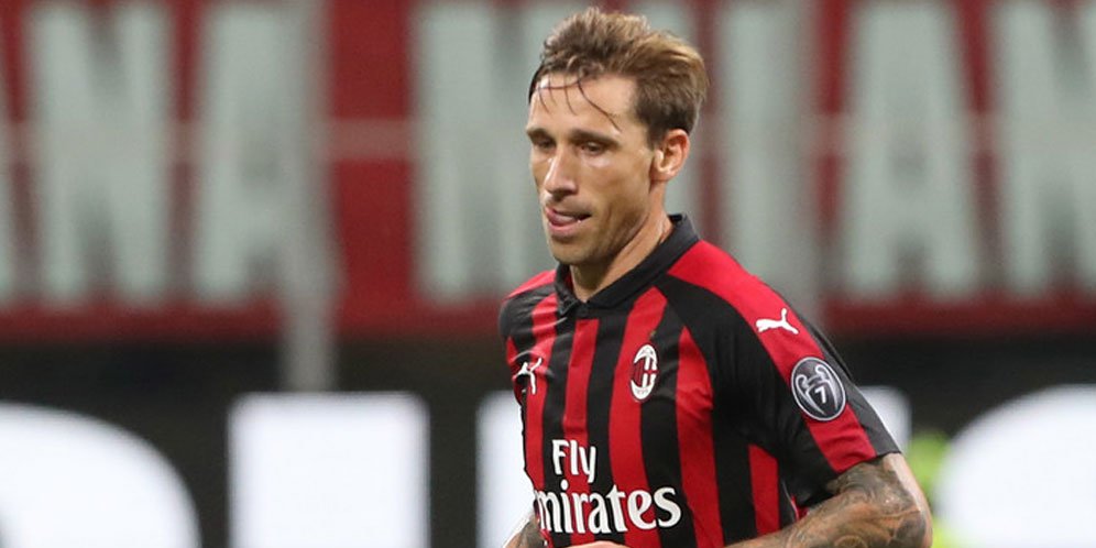 Agen Lucas Biglia Tebar Kode, Bisnis Fiorentina dan AC Milan Dimulai?
