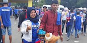 Potret Kehangatan Keluarga di Final Piala Presiden 2019