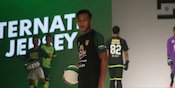 Penggawa Persebaya Grogi Jadi Model Catwalk Dadakan