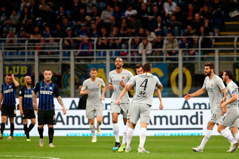 Hasil Pertandingan Inter Milan vs AS Roma: Skor 1-1 Hasil Pertandingan Inter Milan vs AS Roma: Skor 1-1