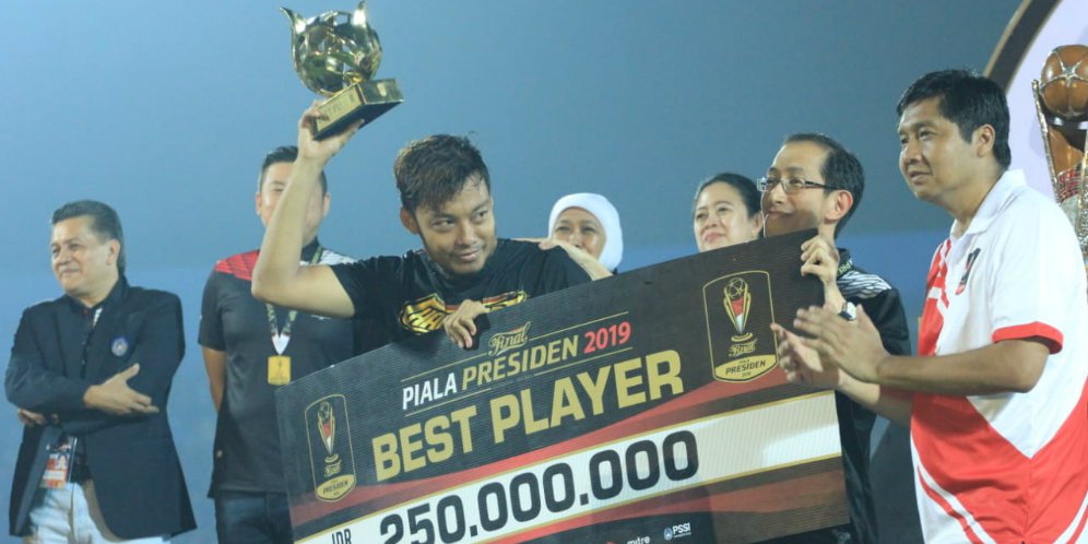Selain Hamka Hamzah, Ini 3 Pemain Didikan klub Tanah Kelahiran yang Sukses di Tim Lain