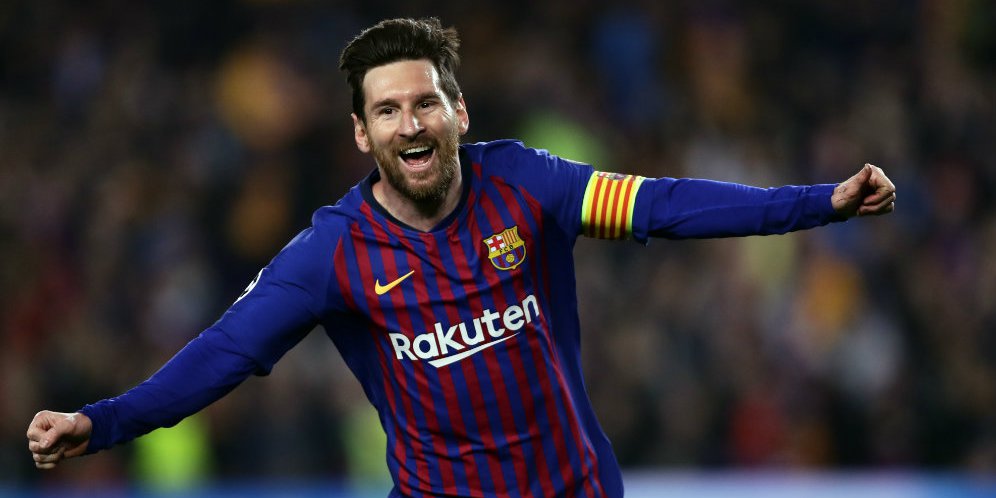Bagaimana Rasanya Satu Tim dengan Messi? Arthur Punya Jawabannya