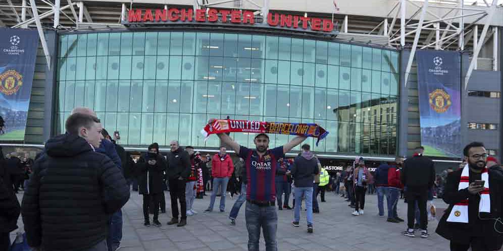 Man United Kalah, Old Trafford Nampak Tua dan Lelah