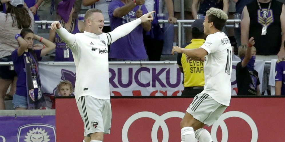 Video: Gol Indah Rooney Jebol Gawang Klub yang Diperkuat Nani