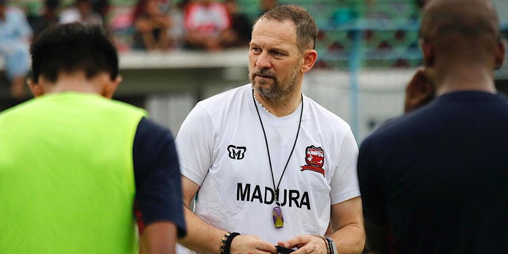 Reaksi Dejan Antonic setelah Madura United Dikalahkan PSS Sleman