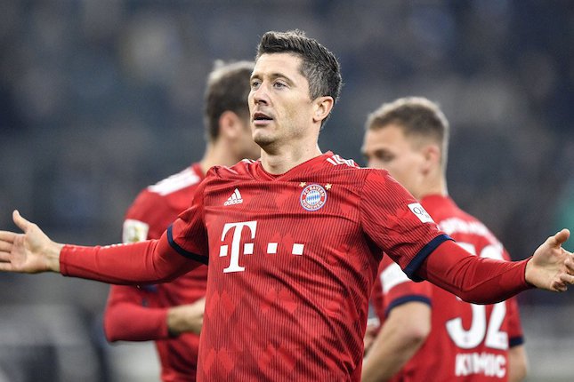 Bundesliga - Robert Lewandowski (€1,33 juta per bulan)